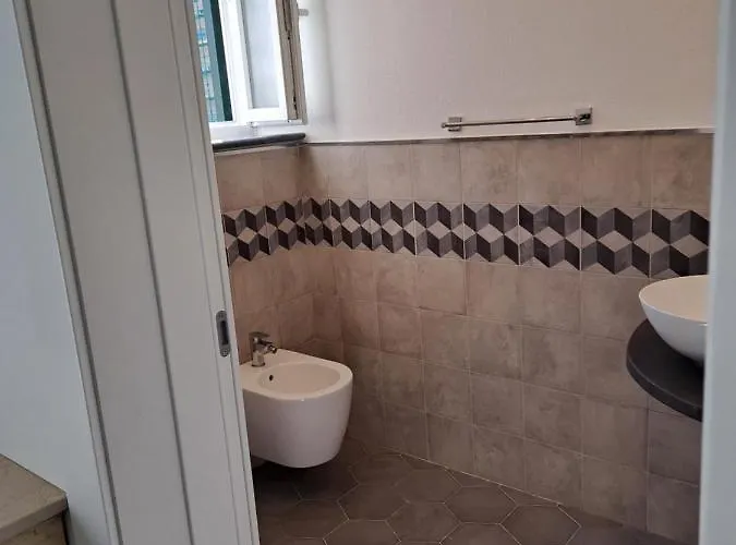 Pavian 3* Λεβάντο