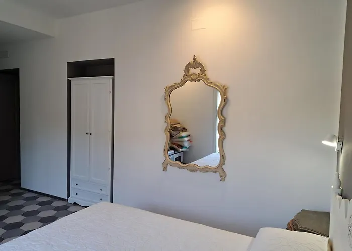 Pavian Πανσιόν