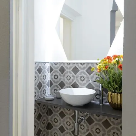 Pavian Guest house 3*